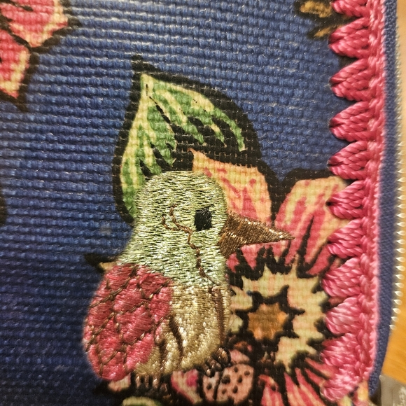 Sakroots wallet blue,red green, - Picture 9 of 10